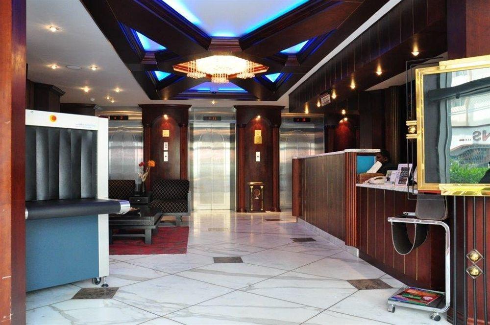 Abu Dhabi Plaza Hotel Apartments Exterior foto